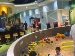 -MELAND CLUB亲子乐园•派对(虹桥万象城店)