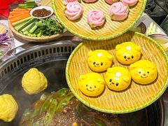 -哈尔滨烧烤·山河村铁锅炖(交大店)