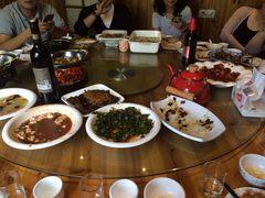 -乌镇那一年小院主题餐厅(甘泉西路店)