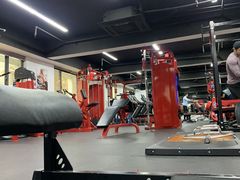-坚果健身24小时工作室(定西路店)