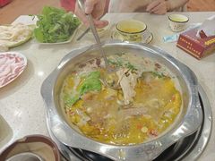-乙丙丁正宗昭通天麻火腿鸡(总店)