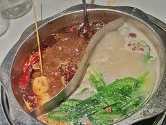 -佰人王串串香火锅(洋珠巷店)