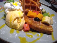 -Lia Cafe Bar Restaurant松山咖啡屋