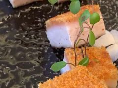 脆皮猪肉-谷语中餐厅