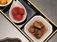 -铭牛烧肉·和牛海鲜自助(高新月牙湖店)