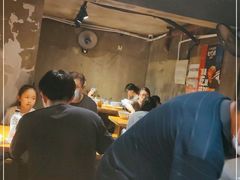 大堂-沪西老弄堂面馆(定西路店)