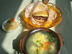 -闫家驴肉老店(华电一校店)