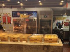 -金滏山烤肉·海鲜·火锅自助餐厅(襄阳万达店)