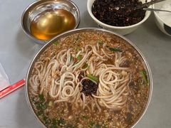 -正宗杨记普洱酸醋米线(总店)