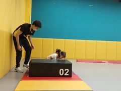 -玩胜青少儿体能(福田侨香中心)