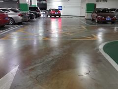 -金融街购物中心停车场