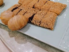 -梅龙镇酒家(南京西路总店)