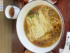 -百年老字号·观振兴蟹黄面·三虾面·苏式面(观前街富仁坊巷店)