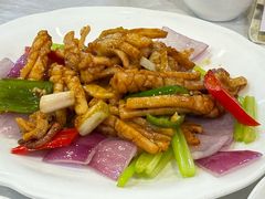 青椒炒鲜鱿-文记壹心鸡(宝华路店)