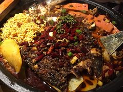-吞鱼兽麻辣烤鱼(万达店)
