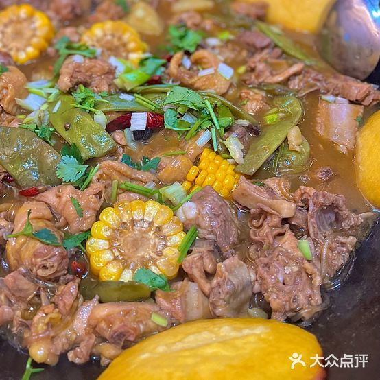 家味道东北铁锅炖