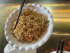 -金杨拉面王小吃面馆·牛三宝面·红烧牛肉粉