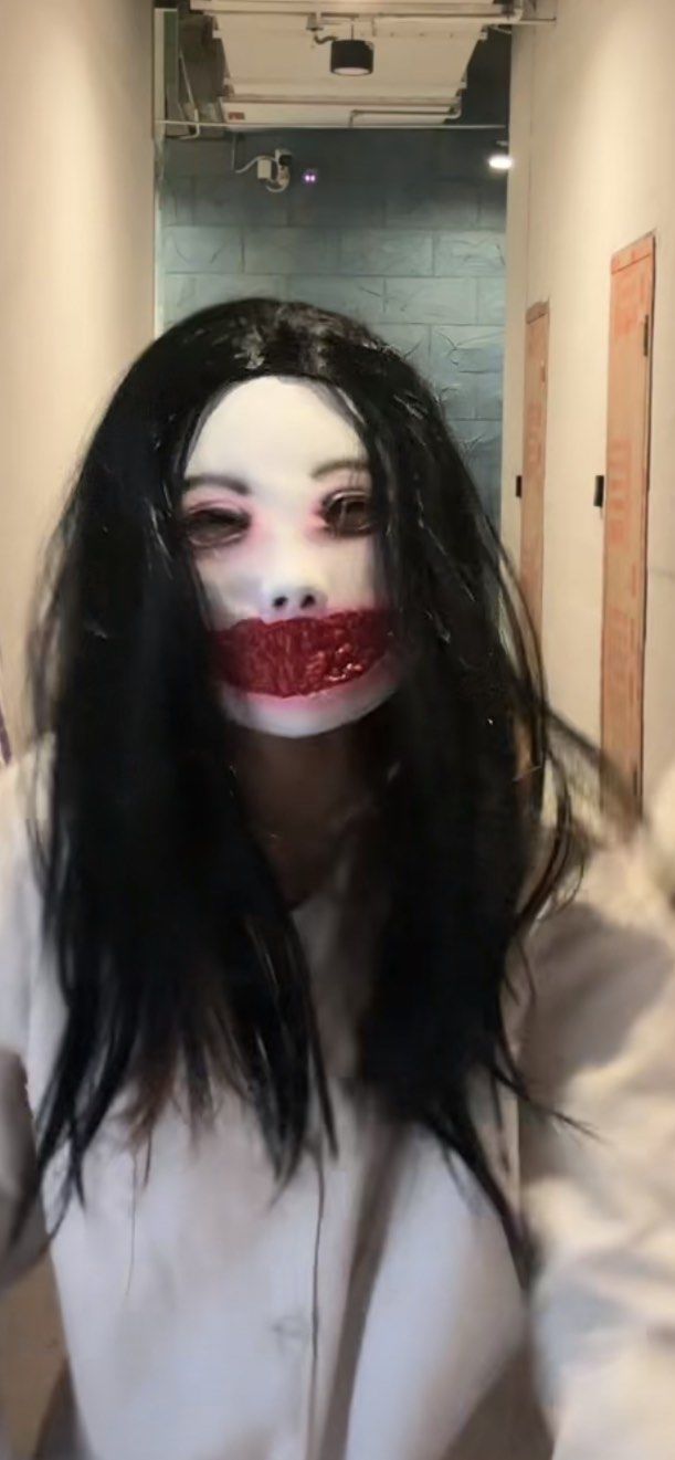 不是吧,不是吧,这里的鬼居然这么恐怖呀恐