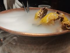 杭州叫花鸡-桂满陇·西湖船宴(平安金融中心店)