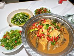 溪水杂鱼锅-老馆子·建德菜·山肴鱼鲜(海威新界店)