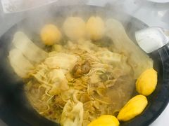 大锅炖排骨-屯老二农家铁锅炖·行业领军者(梅江店)