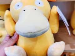 -名创优品(万达广场河东店)