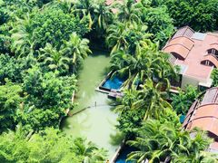 -三亚湾海居铂尔曼度假酒店