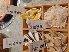 -阿婆情腊排骨火锅(金虹路店)