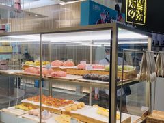 面包甜点陈列柜-奈雪的茶(市百一店)
