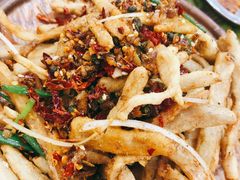 -江城燕子大排档(江汉路步行街店)