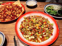 -泥糊破店小酒馆·团建聚餐(南京西路店)