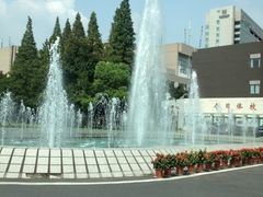 -杭州市陈经纶体育学校