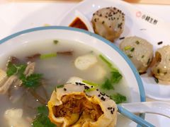 -小杨生煎(龙之梦购物中心店)