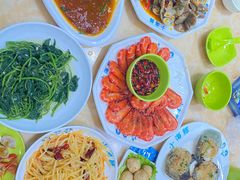 -小海豚•老字号海鲜餐厅(天涯店)