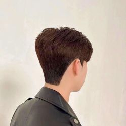 -贝勒爷专业男发