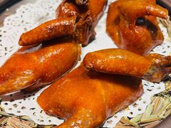 -炆艺乳鸽·煲仔饭大排档(望京来广营店)