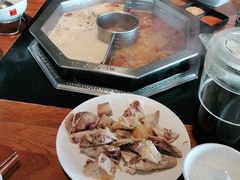 -佬土鹅肠火锅(扬中步行街店)