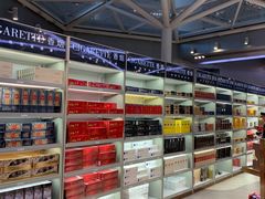-日上免税店(三径路t3店)