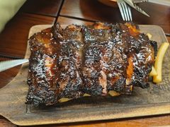-Ribs & Burgers The Rocks