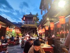 -小龙翻大江文化火锅(宽窄店)