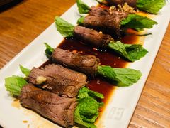 -云海肴·汽锅鸡·云南菜(天山百盛优客店)