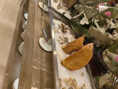 -南湖名都·景湖轩全日制餐厅·海鲜自助·东南亚风味·临湖而食