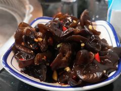 -三里屯土灶炖公鸡地锅鸡(江东店)