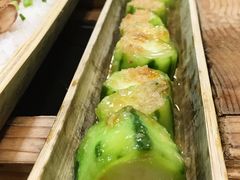 -胡须哥网红竹筒菜