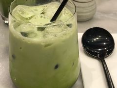 抹茶拿铁-Calia