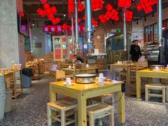 大堂-么肆烤肉·中式自助·烤肉大排档(街道口季佳PAI店)