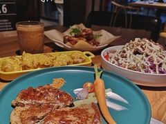 -10號公馆专业果木牛排餐厅