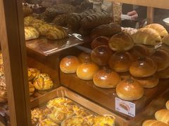 -小飞象面包公社(珠江路金鹰店)