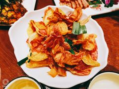 -老滇山寨•云南特色菜•地方菜•民族风情歌舞表演(金碧店)