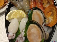 -领鲜活海鲜榴莲自助火锅(东门店)